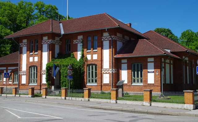Estonian Students Society House in Tarto, where negotiations between the Baltic countries and Finland were held rephoto