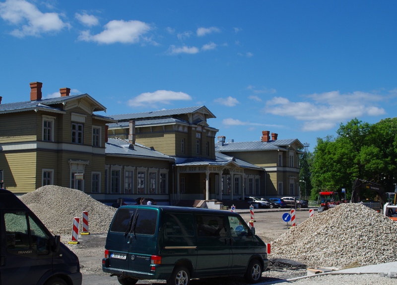 Oil painting, Tartu Railway Station rephoto