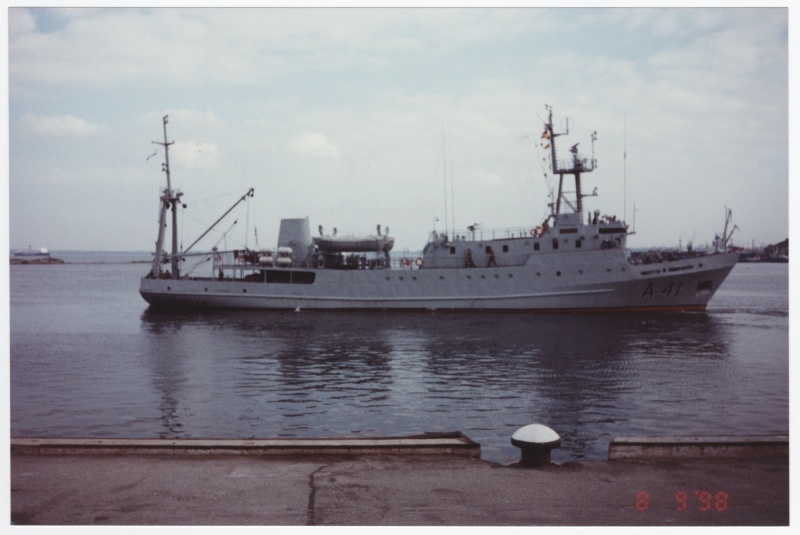 Leedu staabilaev "Vetra" Tallinna Miinisadamas  osalemas rahvusvahelistel mereõppusel "Open Spirit 98".
08.09.1998