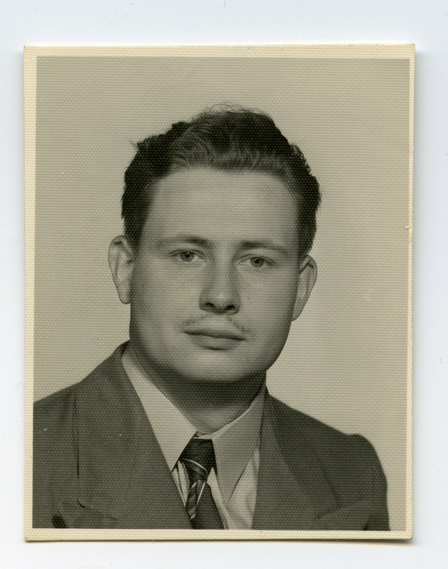 Portreefoto. Martin Tikoft, Eesti Meremeeste Unioni (Rootsi, Stockholm) liige