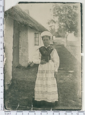 Hiiumaa, Pühalepa kiriku teel 1894  duplicate photo