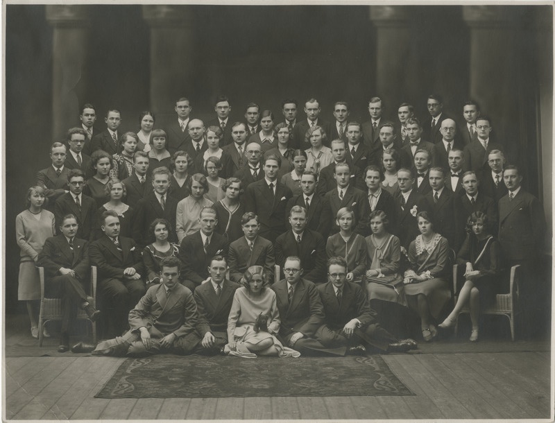 Eesti Üliõpilasseltsi "Veljesto" aastapäevast osavõtnud inimesed