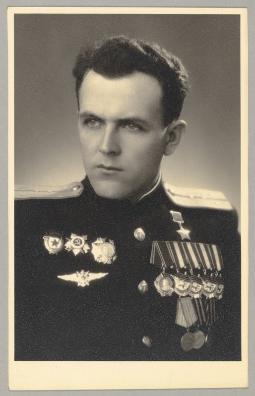 Portree: Konstantin Blagodarev - ENSV Ülemnõukogu saadik, valitud 16.02.1947