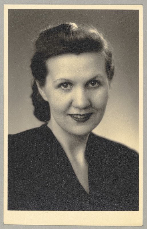 Portree: Olga Lund-Gerrets - ENSV Ülemnõukogu saadik, valitud 16.02.1947
