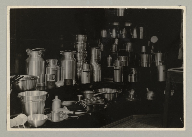 Tartu Alumiiniumivabrik "TAV" (asutatud 1934.a.) - mustertuba.