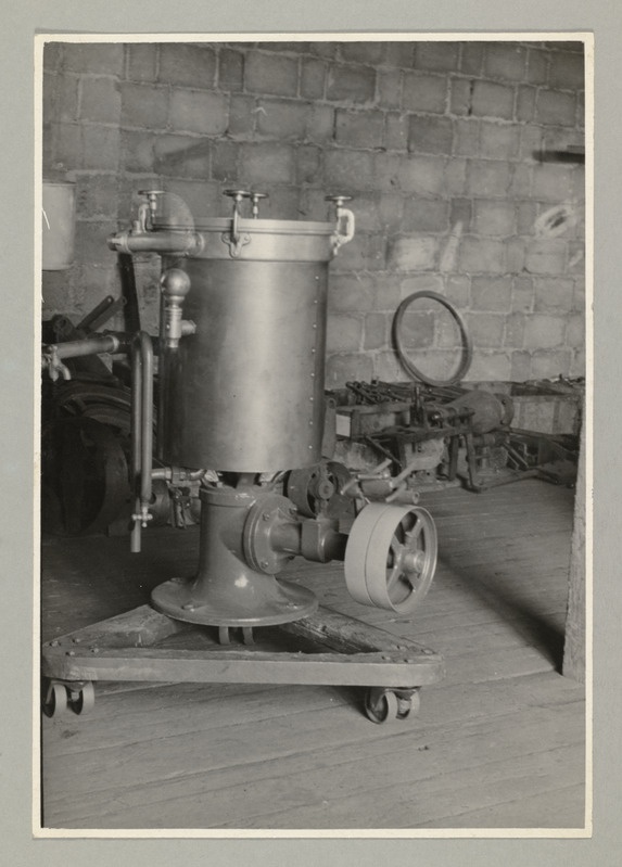 Tartu masinavabrik "Edu"- piima(koore) keetja.