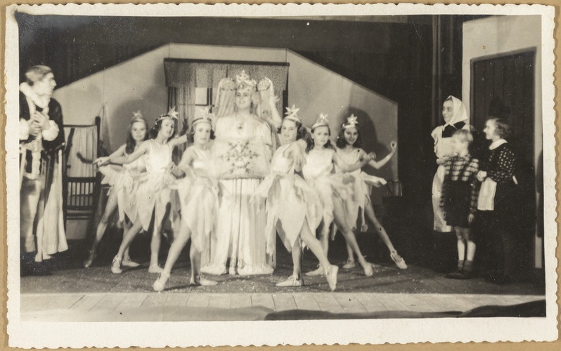 Stseen etendusest "Lumekuninganna"