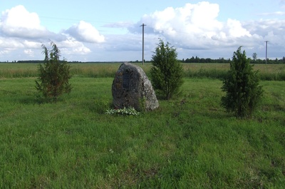 Opening the memorial of the Kalina school; in clothes, ladies watching the stone rephoto