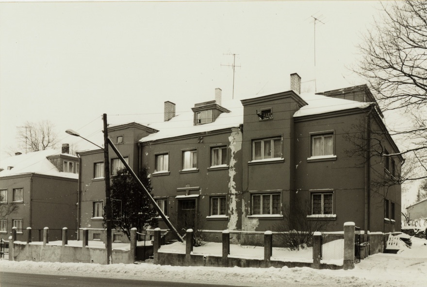 Elamu Tartus Narva mnt 100, hoone vaade. Arhitekt Arnold Matteus