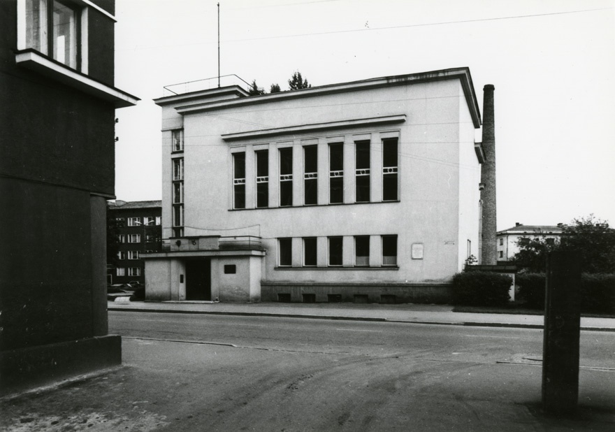 Korp! Ugala hoone Tartus, hoone vaade. Arhitekt Arnold Matteus