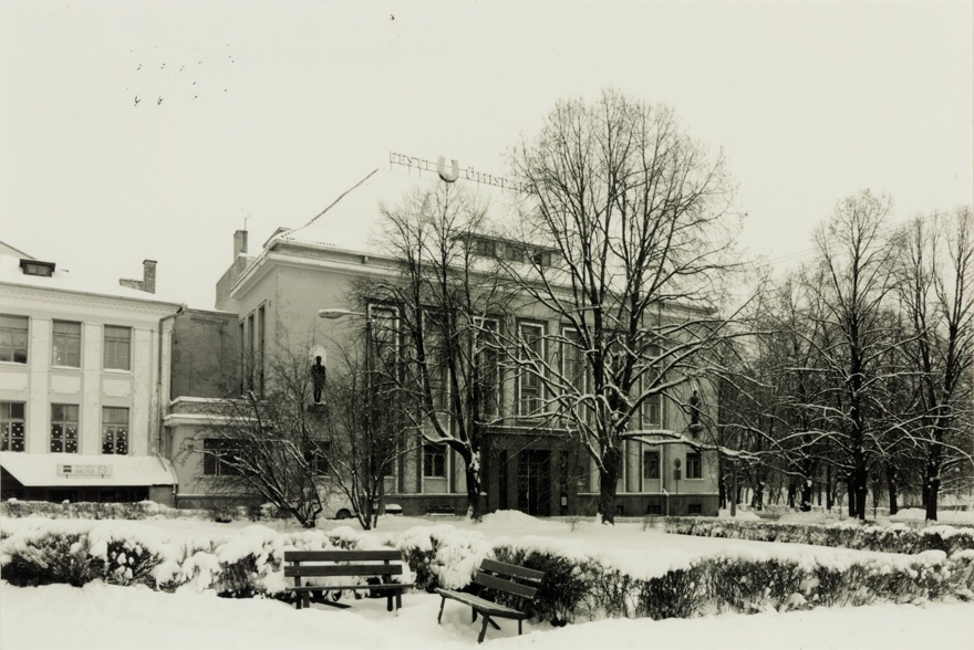 Tartu Eesti Panga hoone Tartus. Arhitektid Arnold Matteus, Karl Burman