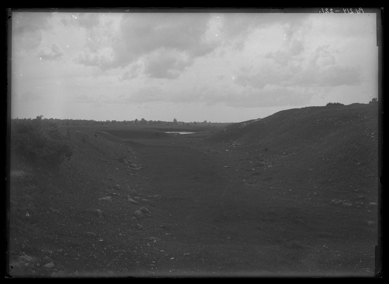 Saaremaa, Maasilinna ümber asunud endine vallikraav