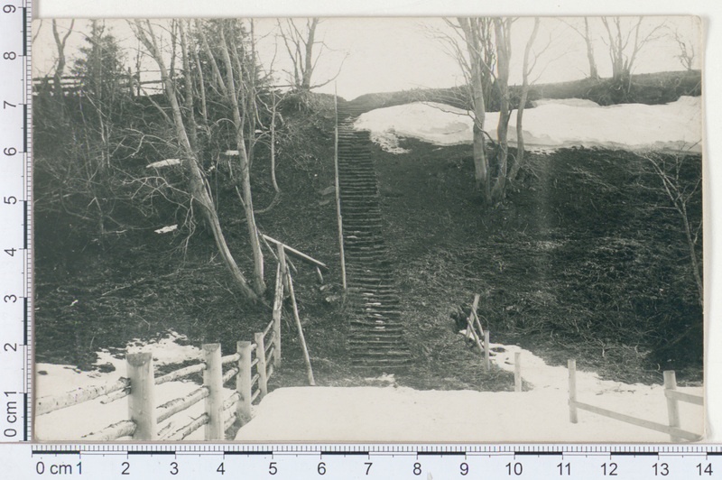 Vaivara ennemuistne kivitrepp merekaldal 1913