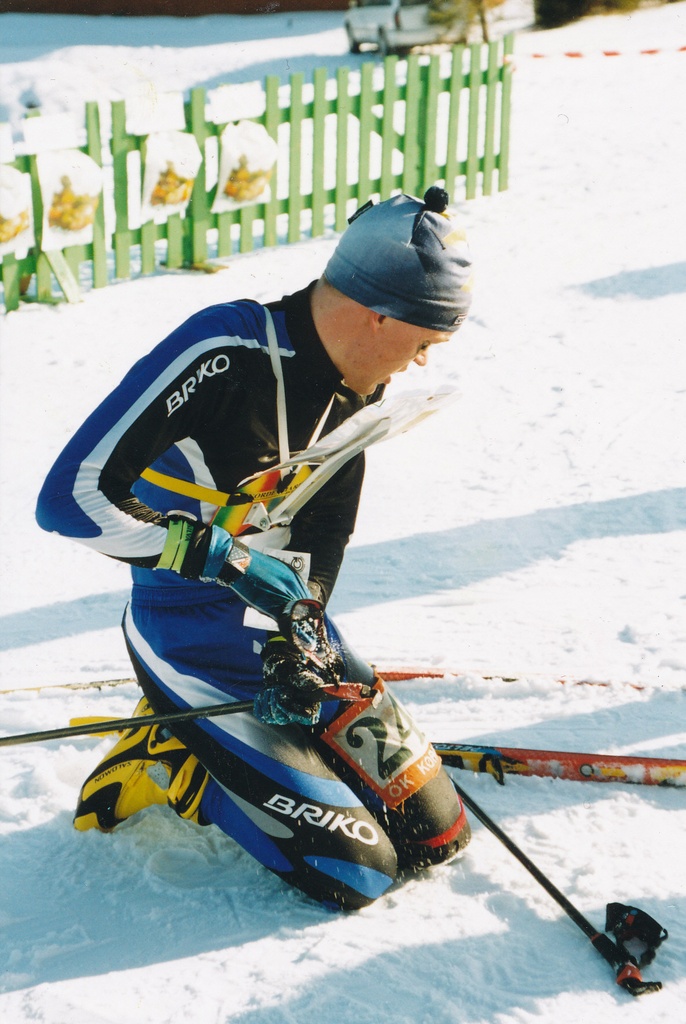 Foto. Ander Ojandu 2000.a. märtsis Otepääl.
