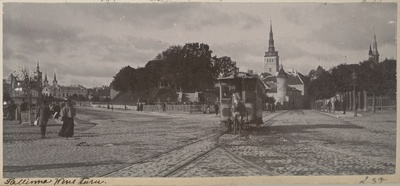 Vene turg, vaade Viru tänava poole. Esiplaanil konka (hobutramm).  duplicate photo