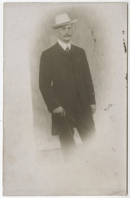 Määratlemata mees  duplicate photo