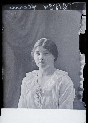 Herm [Ärm].  similar photo