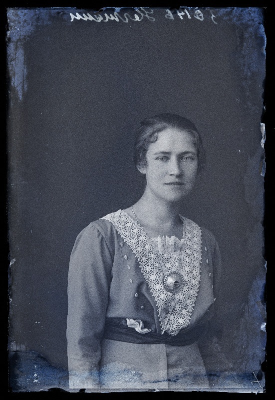 Marie Hermann.