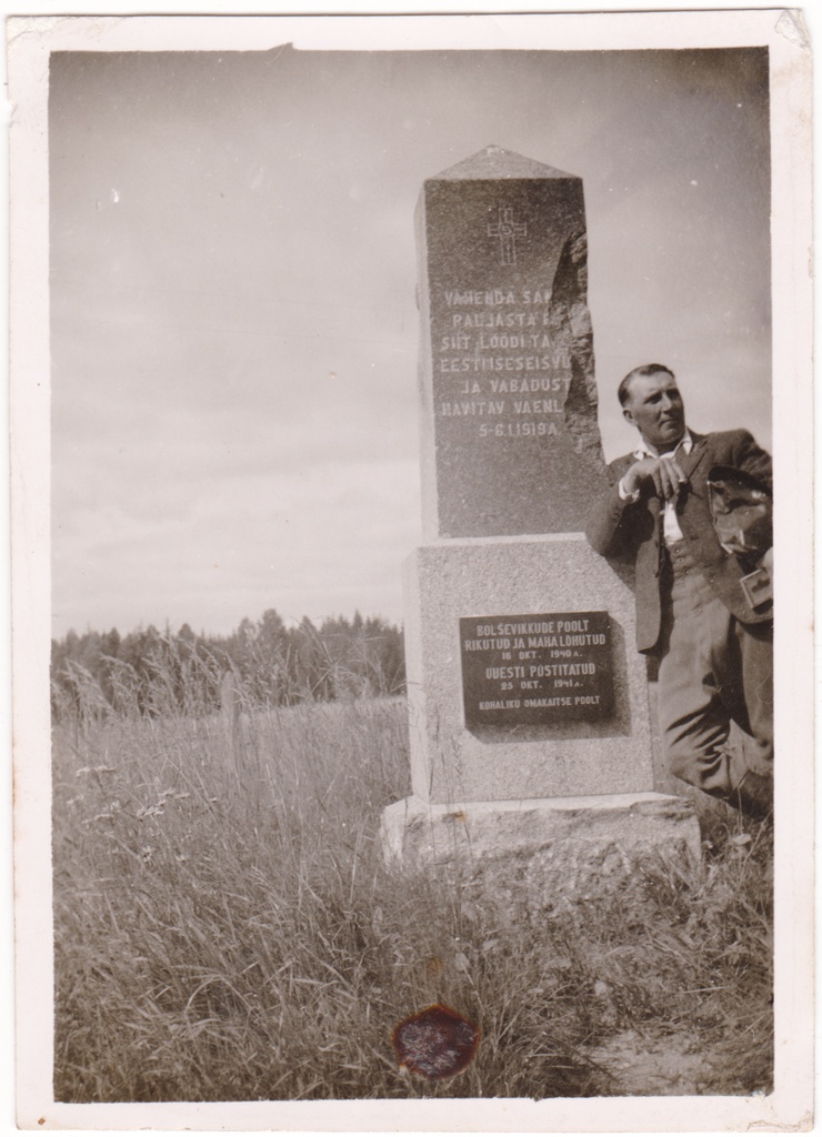 August Astrik and Freedom War Memorial Stadium, Vetla