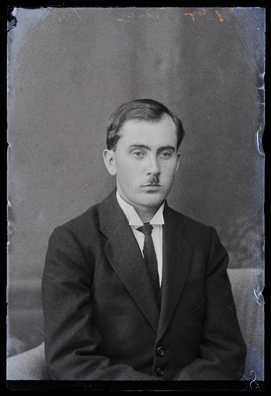 Martin Kaur.