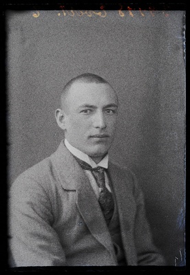 Evert.  similar photo