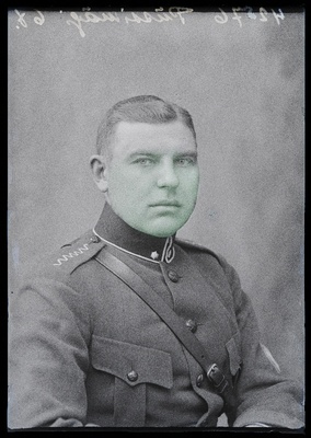 Sõjaväelane, alamleitnant Johan Püssimägi, 3. Üksik Jalaväepataljon.  duplicate photo