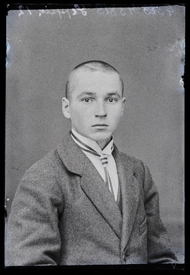 August Leppik.  similar photo