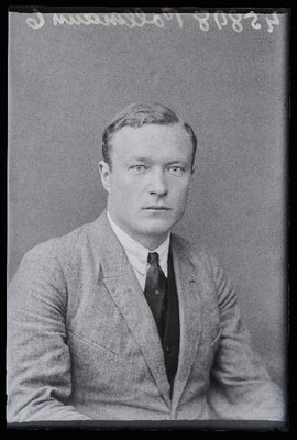 Pollmann [Bollmann].  similar photo