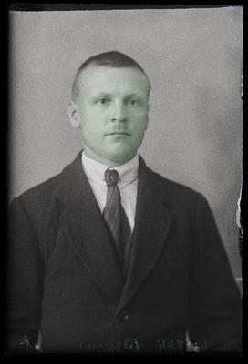 Jürgens.  similar photo
