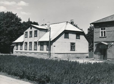 Maja Tartus Struve 2, Eesti Loodusuurijate Seltsi Tartu osakonna maja 1980ndatel.  duplicate photo
