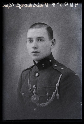 Sõjaväelane Veisberg.  duplicate photo