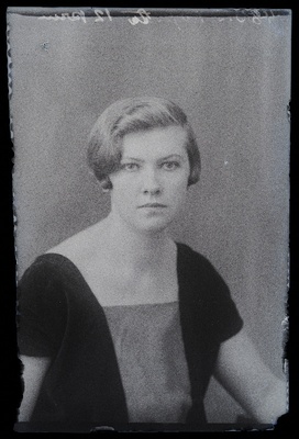 Kapsta.  similar photo