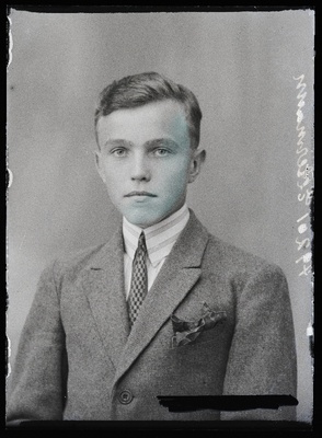 August Eltermann (Eltermaa).  duplicate photo
