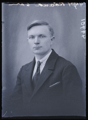 Alfred Röand Tuhalaanest.  duplicate photo