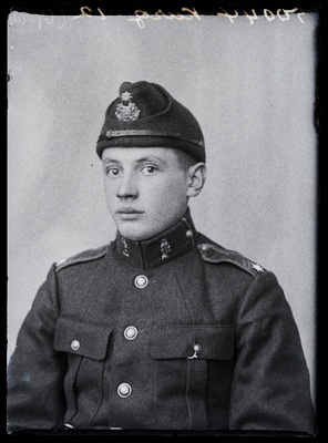Sõjaväelane Kurg, Sakala Jalaväerügement.  duplicate photo