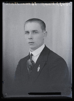 Albert Loog, (Olustvere Põllutöökool).  duplicate photo