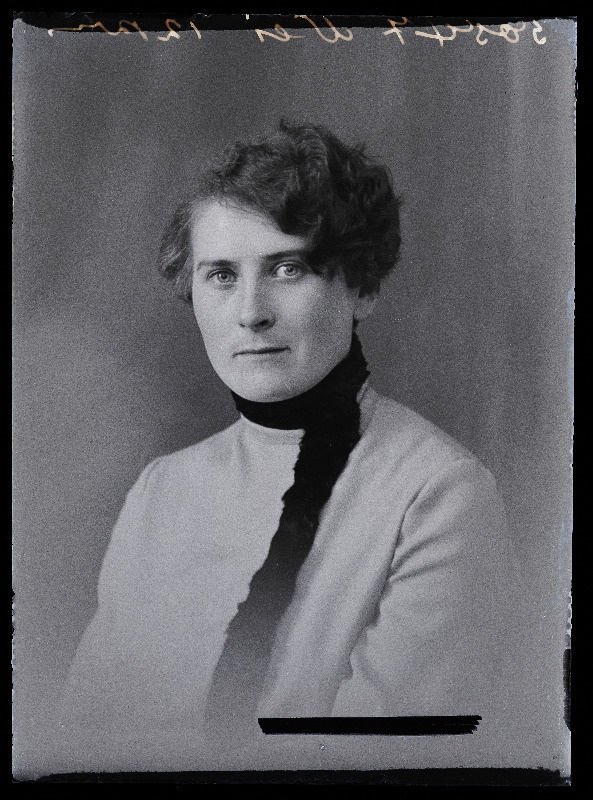 Johanna Nei.