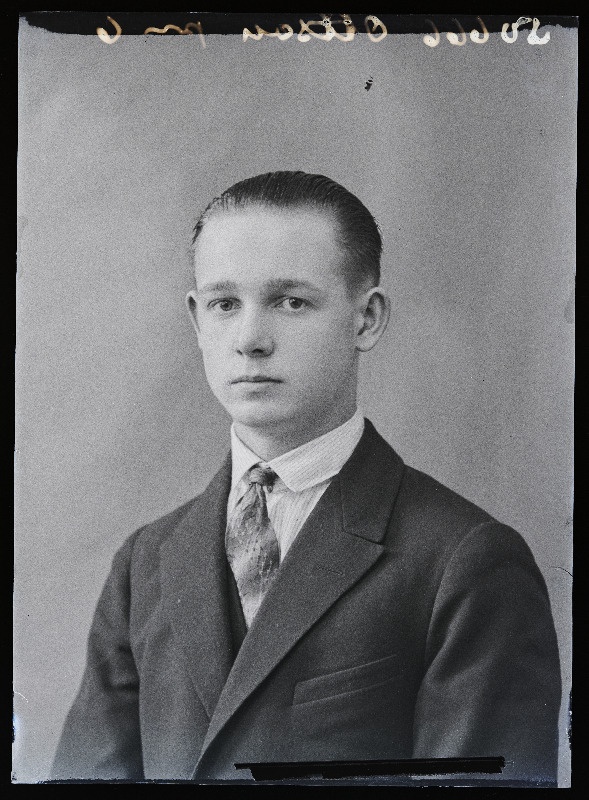 Arnold Ottson, (Kavilda vald, Puhja Piimaühisus).