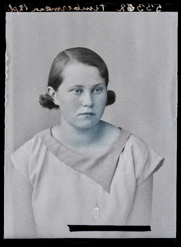 Ella Timmermann, (Abja vallamaja).