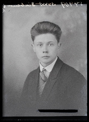 Leo Ferdinand Einbaum, (Koigi).  duplicate photo