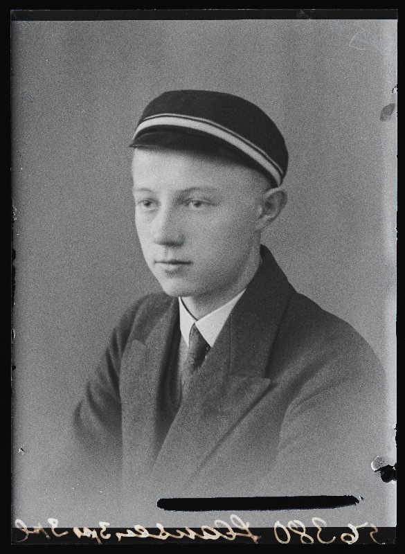 Teklis Hannsen [Hansen].