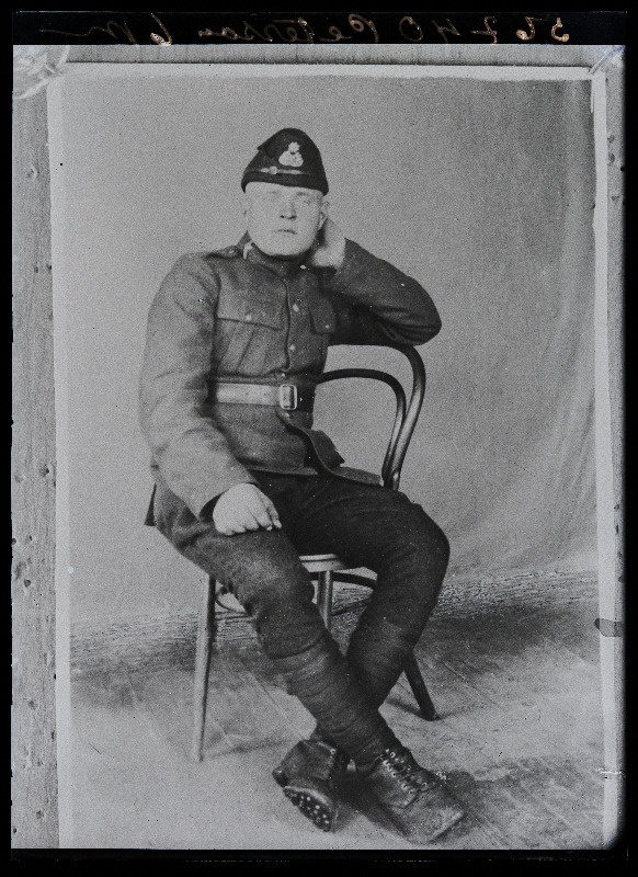 Ajateenija foto, (28.02.1931 fotokoopia, tellija Peterson).
