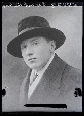 Evert, (Nuia postiagentuur).  similar photo