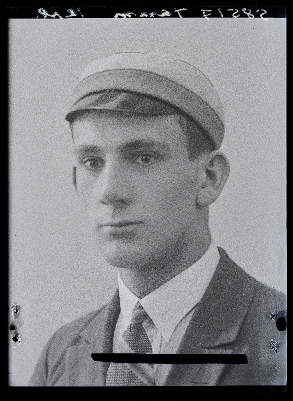 Teklis Tamm.