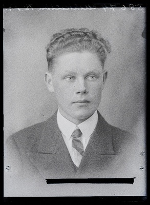 Karl Mihkelson.  duplicate photo