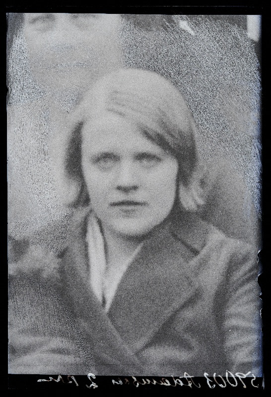 Neiu grupifotol, (23.05.1932 fotokoopia, tellija Adamson).
