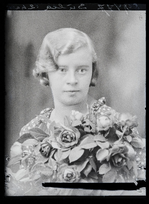 Sülla lilledega.