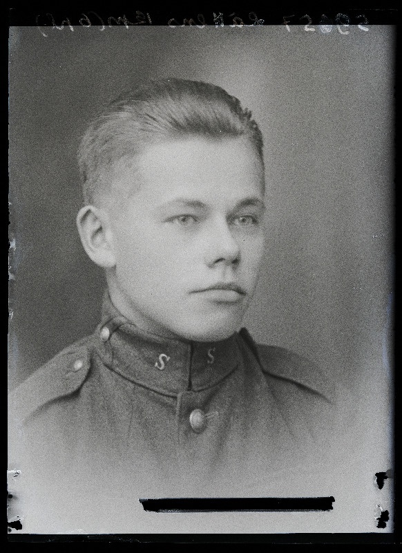 Sõjaväelane (ajateenija) Lättens [Lettens], Sidepataljon.