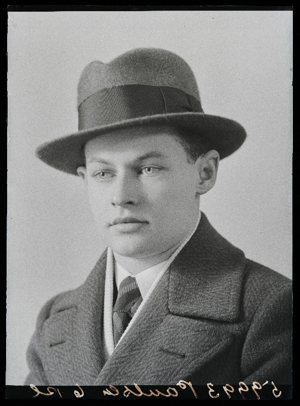 Paulsen.