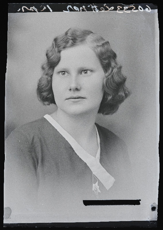 Viljandi Linna Naiskutsekooli lõpetaja Ida Letner [Lettner].